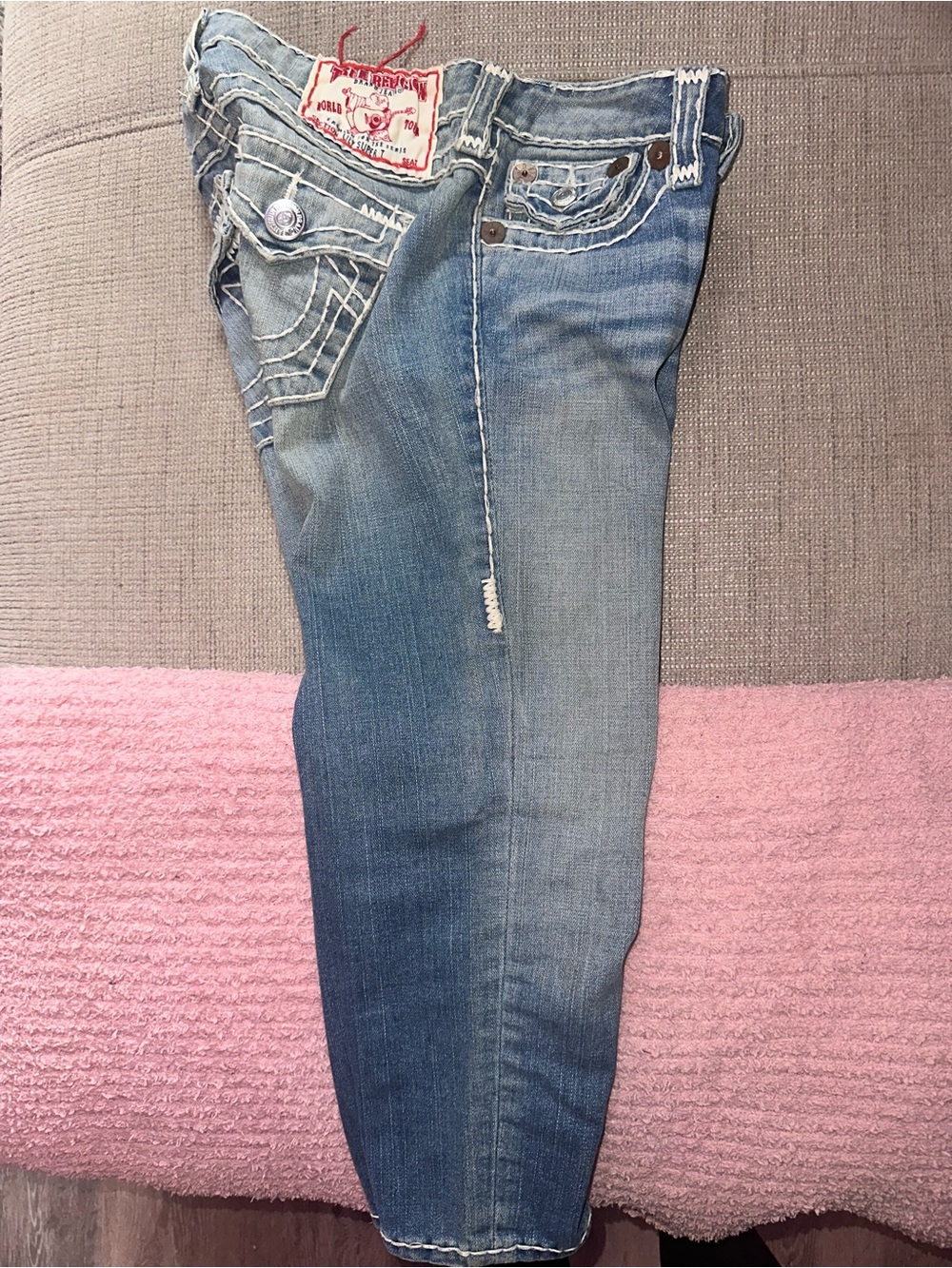 Women’s True Religion Light Blue Distressed Slim Jeans